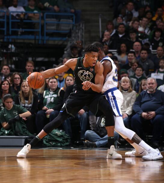 [国际足球]温情·2025：温暖相伴 最美风景