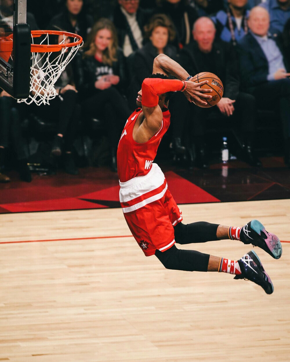 内姆布哈德29+6+9希罗21+7 步行者大胜热火迎2连胜