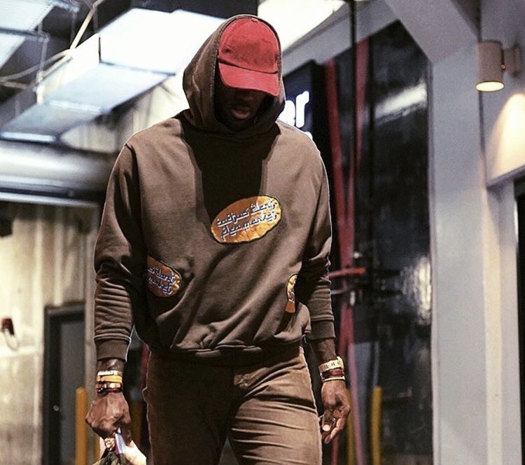 垂直城市建造游戏《雾隐天途》预告 明年3月发售