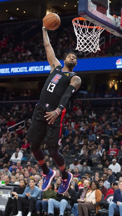 德甲巅峰对决：拜仁主场剑指三分，沃尔夫斯堡能否逆袭？