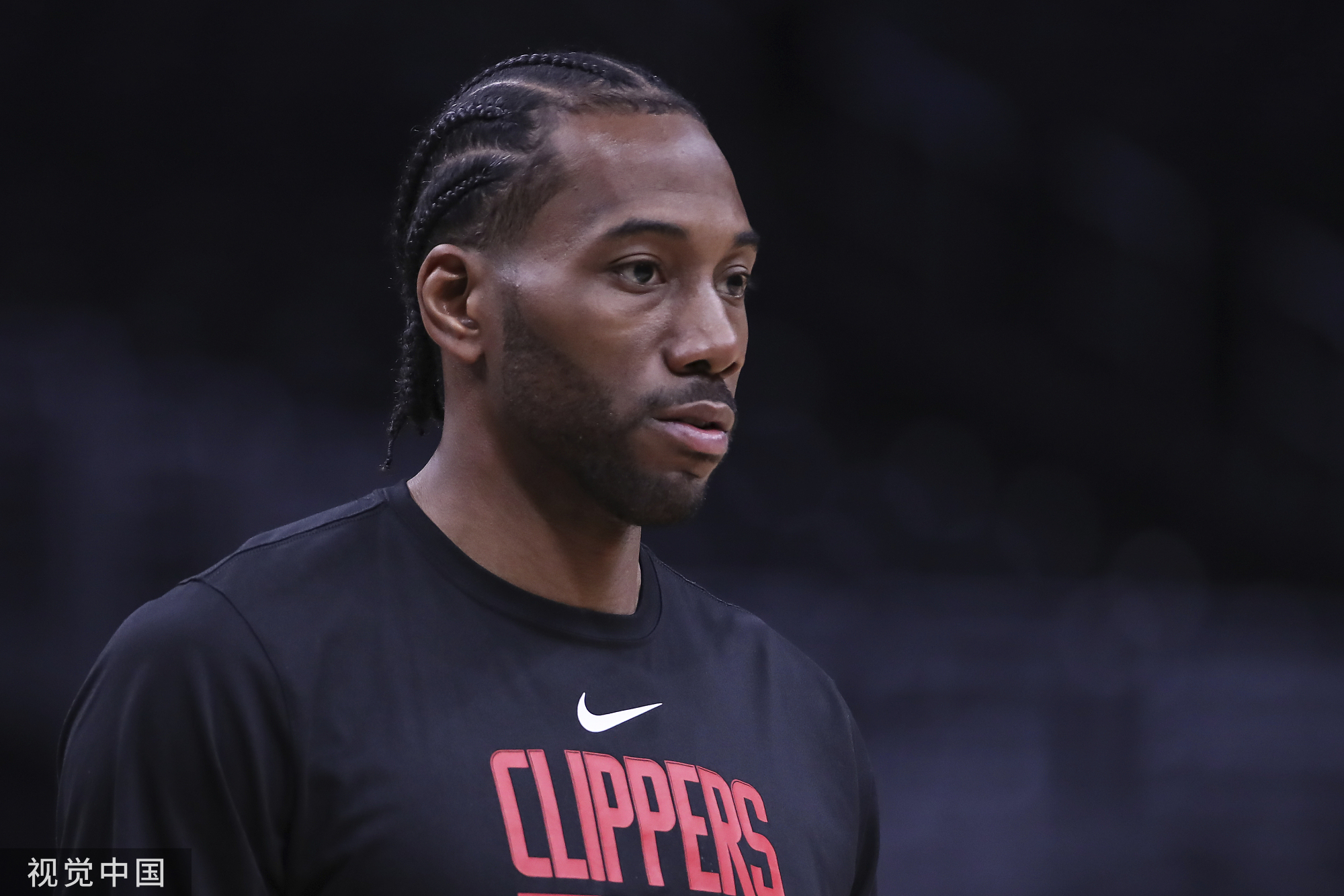 半岛晨报：李国旭中超执教表现不逊于邵佳一，甚至更胜一筹