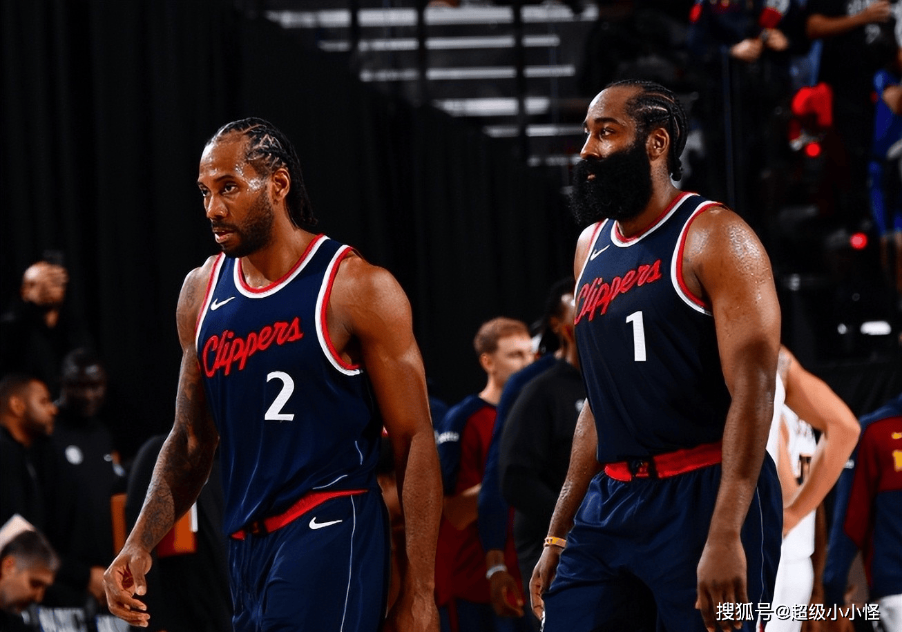 博主：广岛三箭主帅斯基伯目前并不存在去山东泰山的可能性