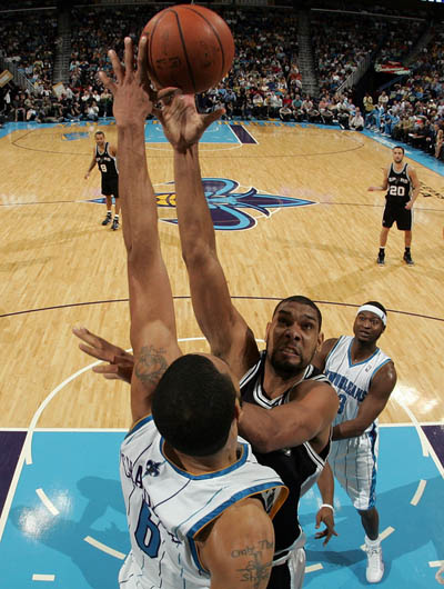 广东伤病最新汇总 徐杰奎因预计复出 麦考尔崔永熙年后归队 张昊赛季报销